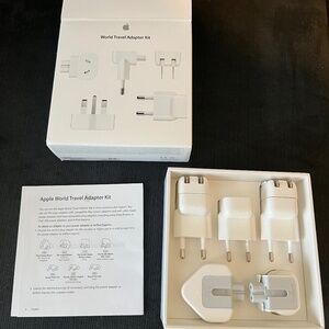 Apple World Travel Adapter Kit for Apple adapters with removable plugs only